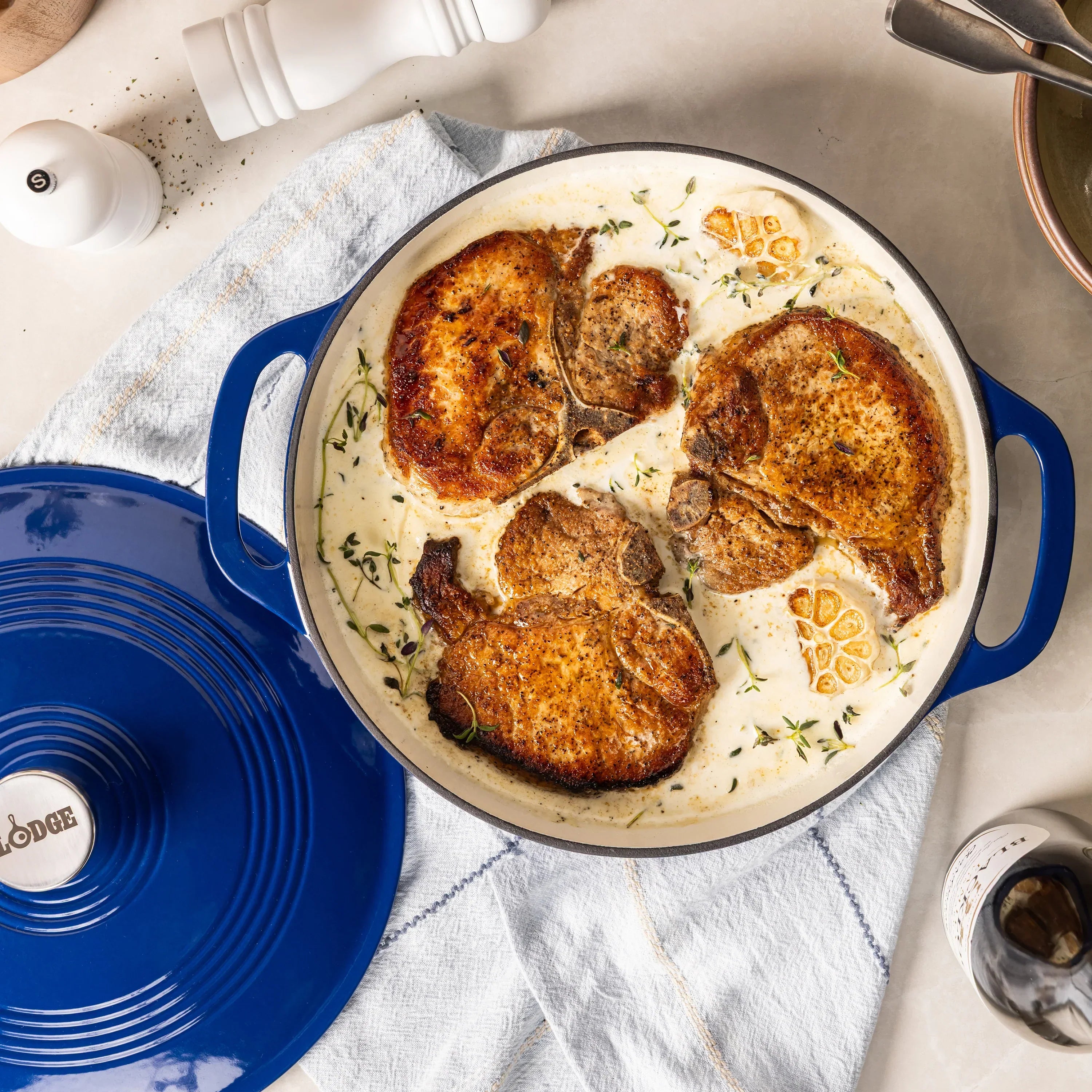  lodgecastironstore.us.com