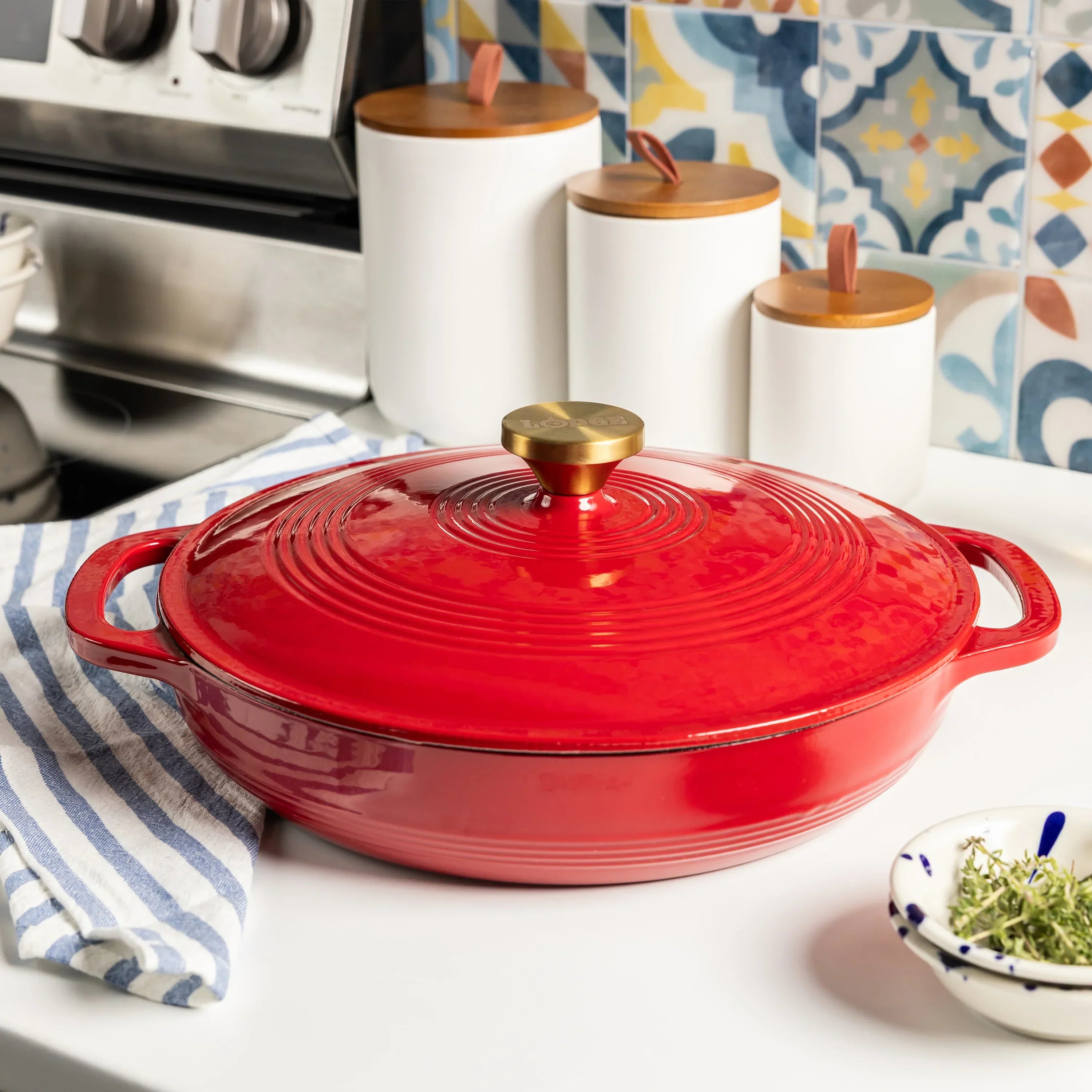  lodgecastironstore.us.com