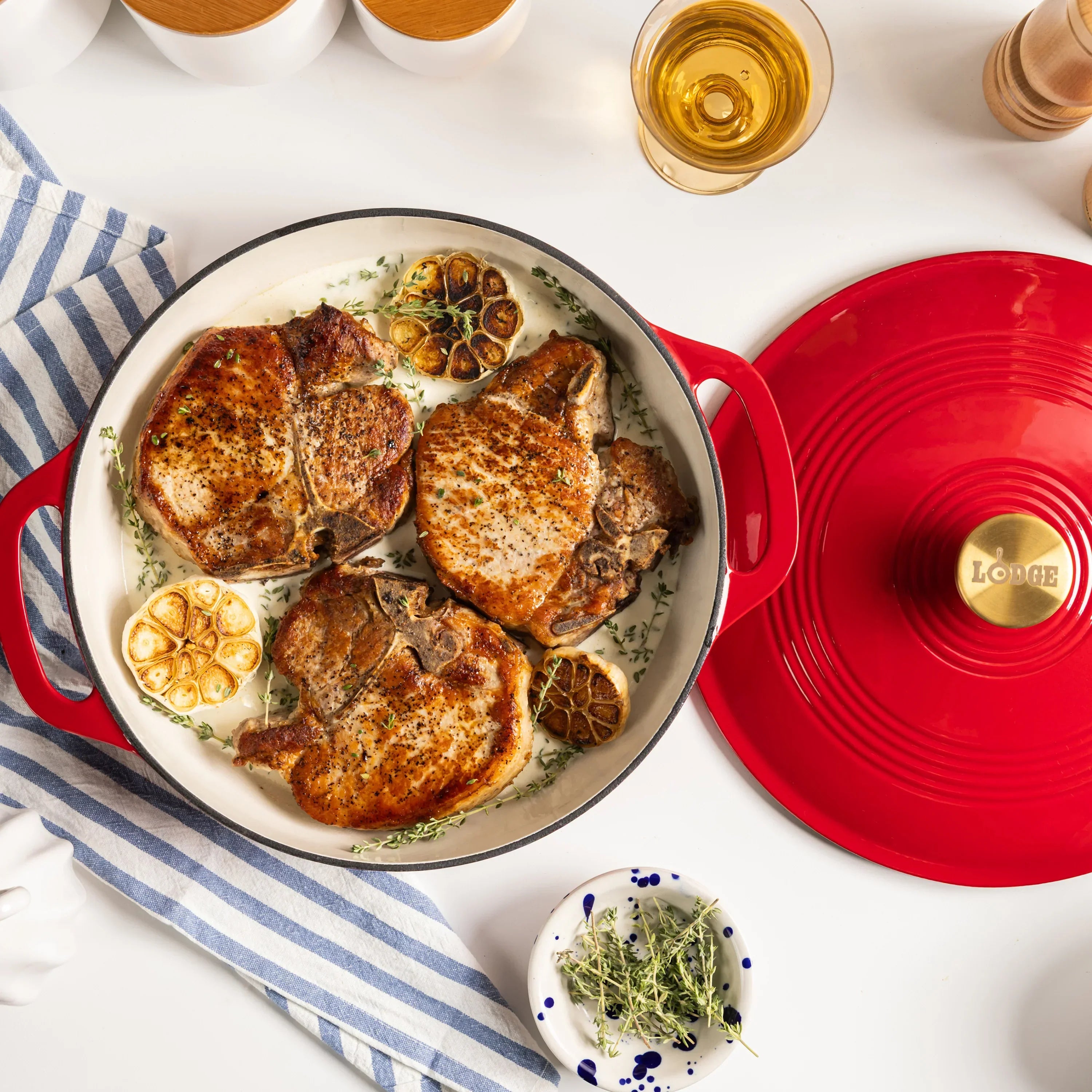  lodgecastironstore.us.com